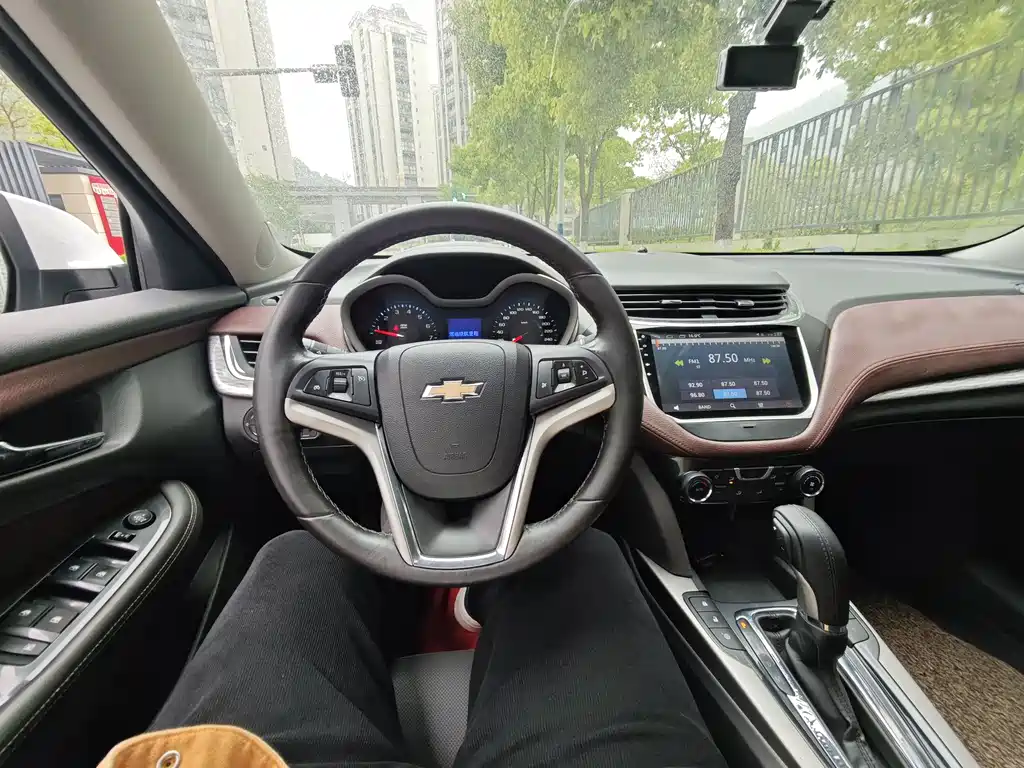 Chevrolet Malibu 2017 — фото 9