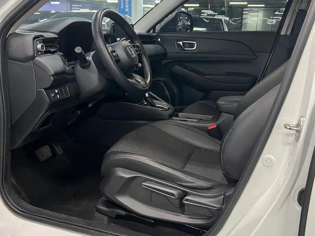 Honda Vezel 2023 — фото 13