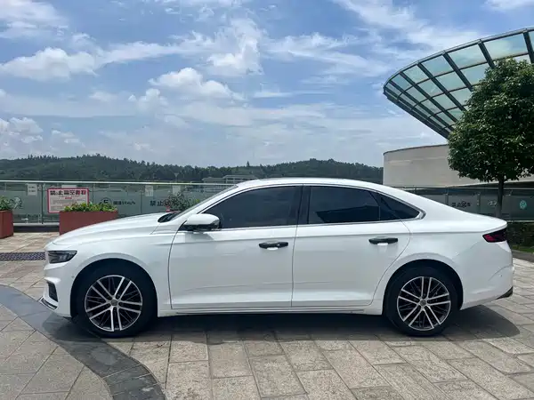 Geely Xingrui 2021