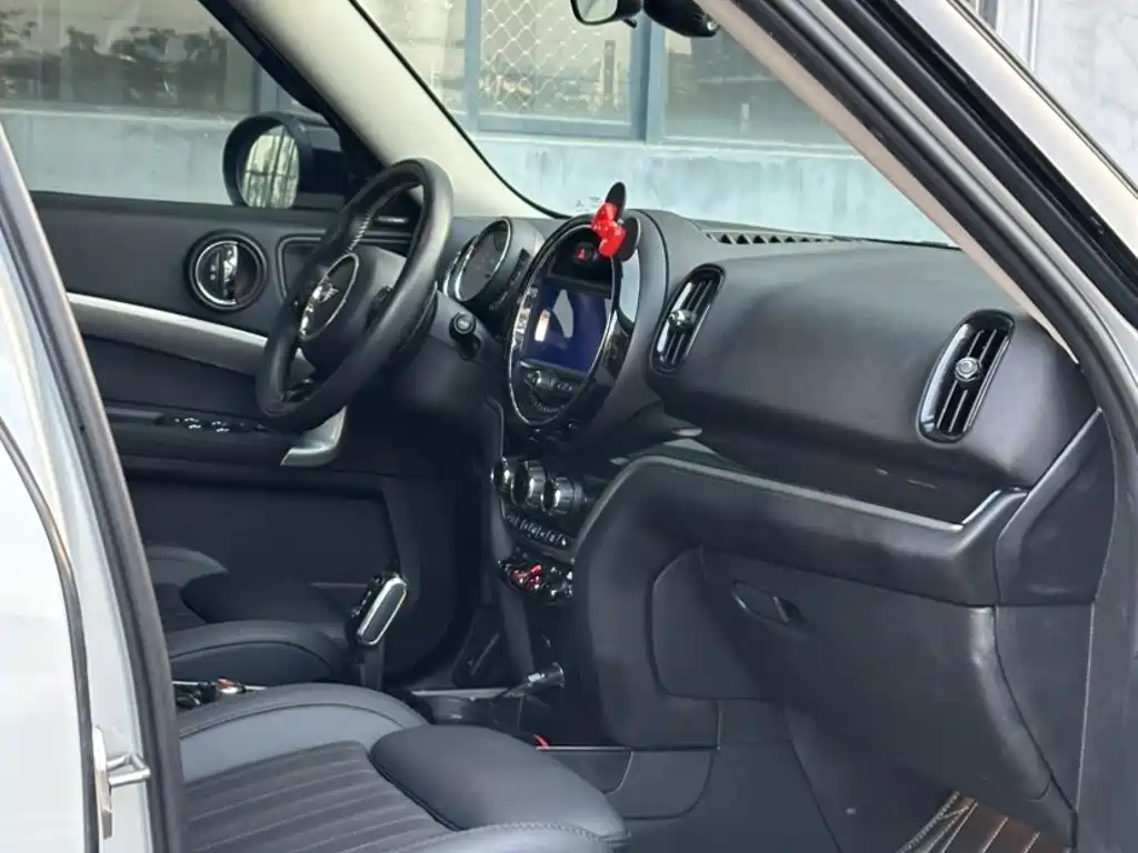 MINI Countryman 2020