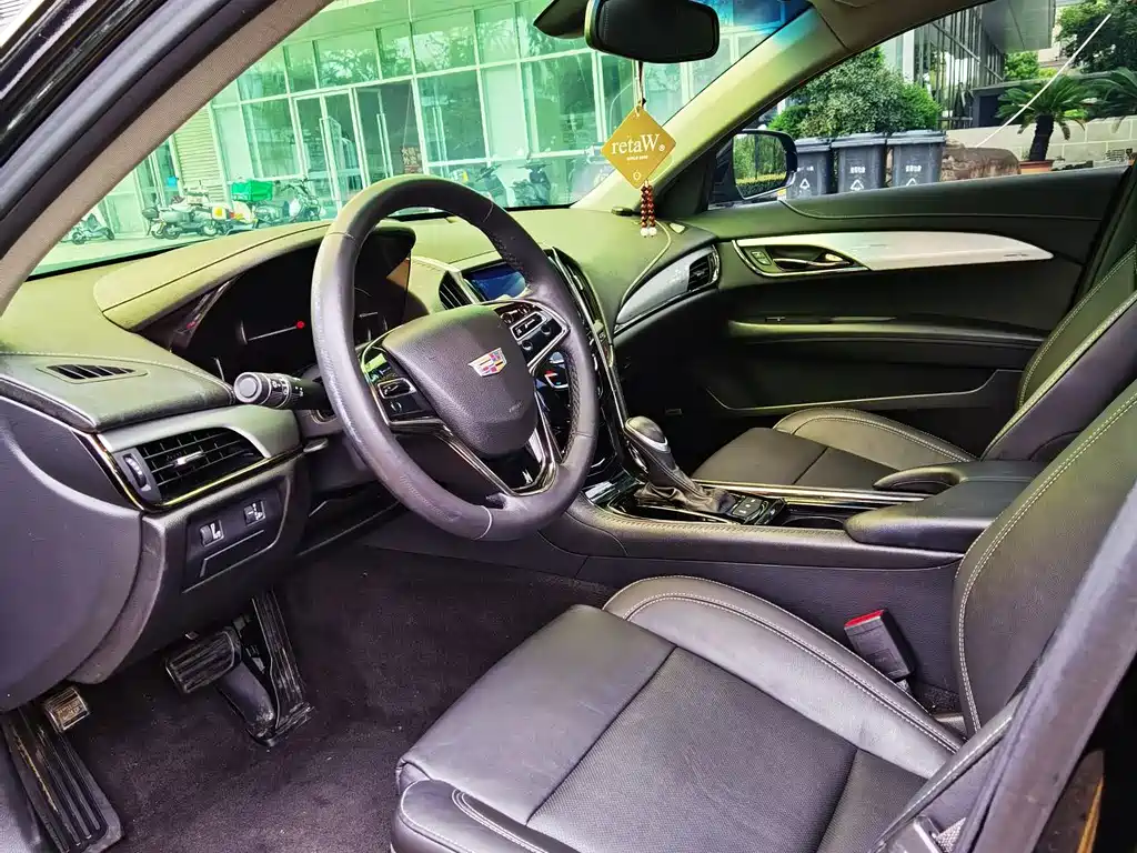 Cadillac ATS-L 2017 — фото 10