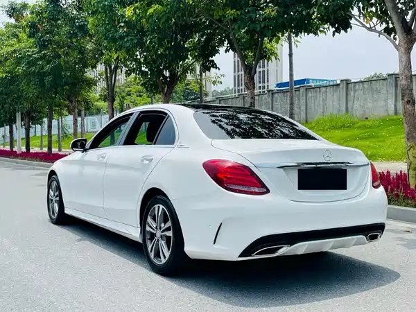 Mercedes-Benz C-Class 2016