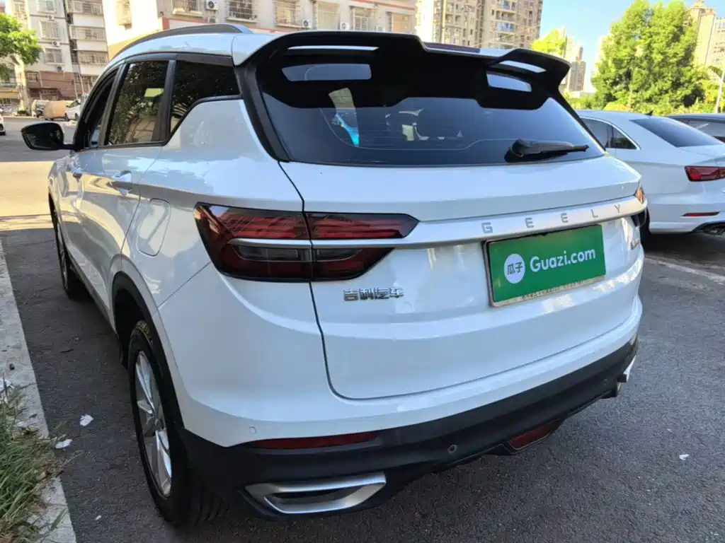 Geely Binyue 2021