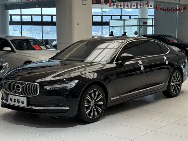 Volvo S90 2021