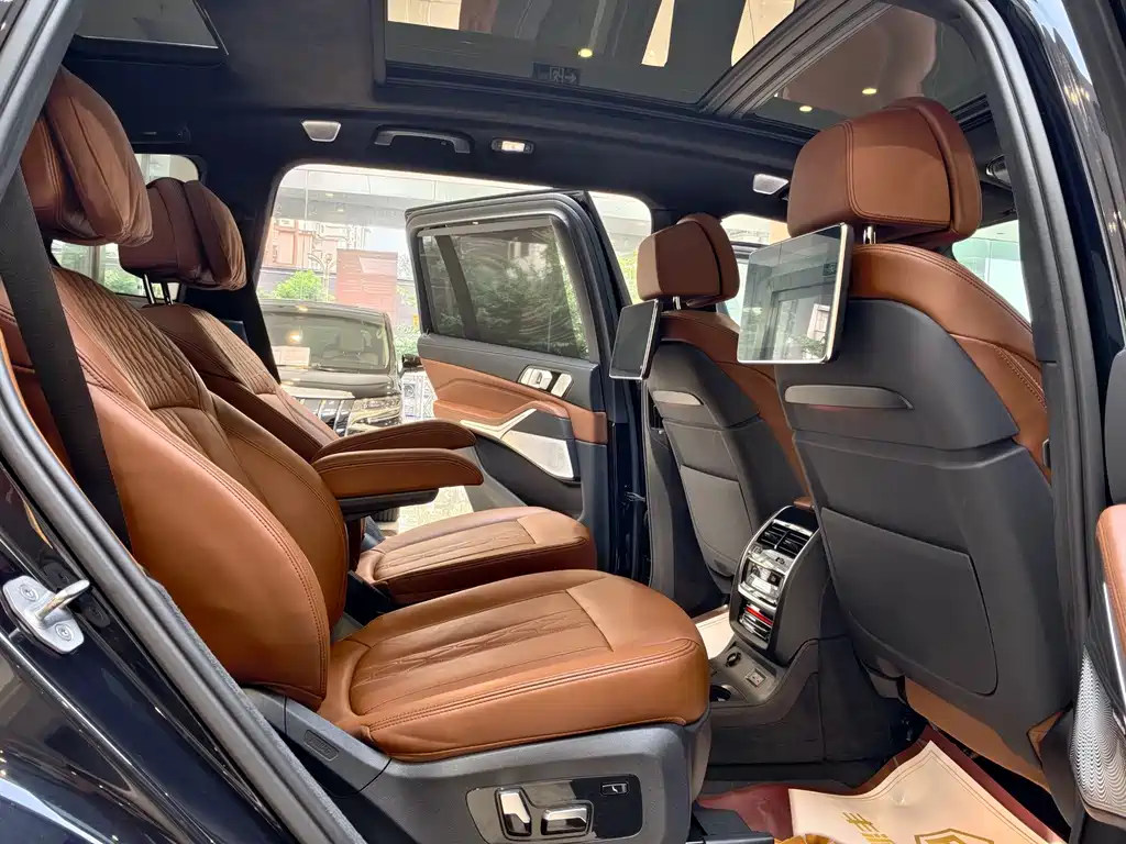 BMW X7 2019 — фото 10