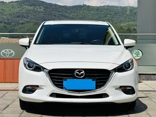 Mazda 3 Axela 2017