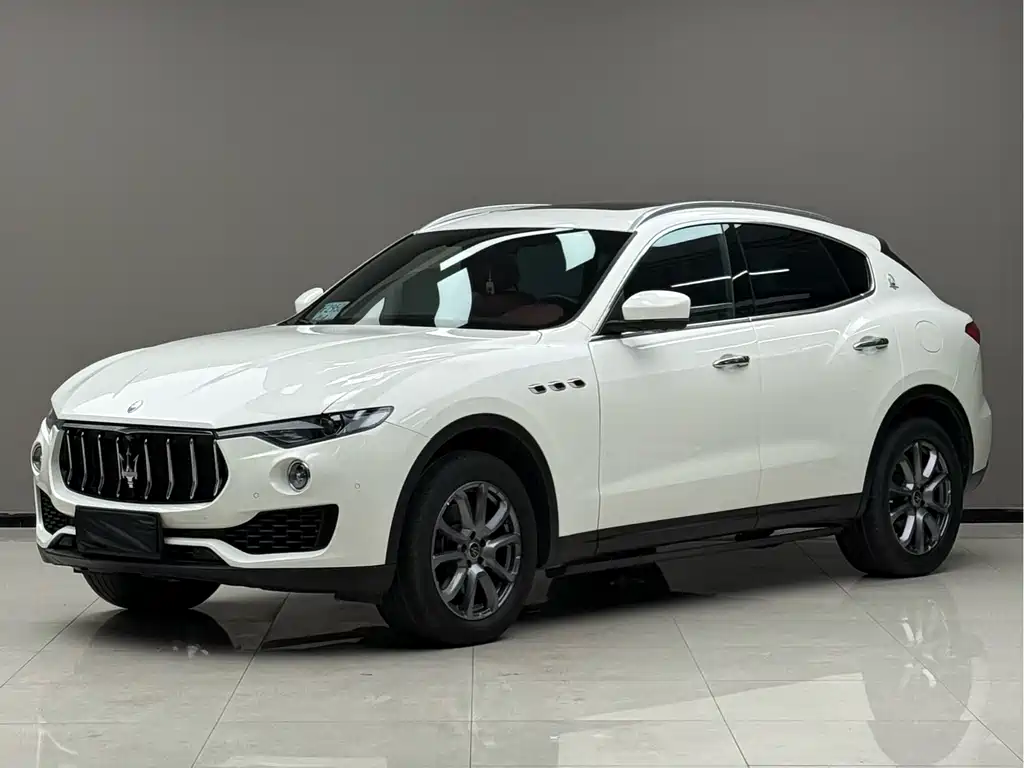 Maserati Levante 2020 — фото 1