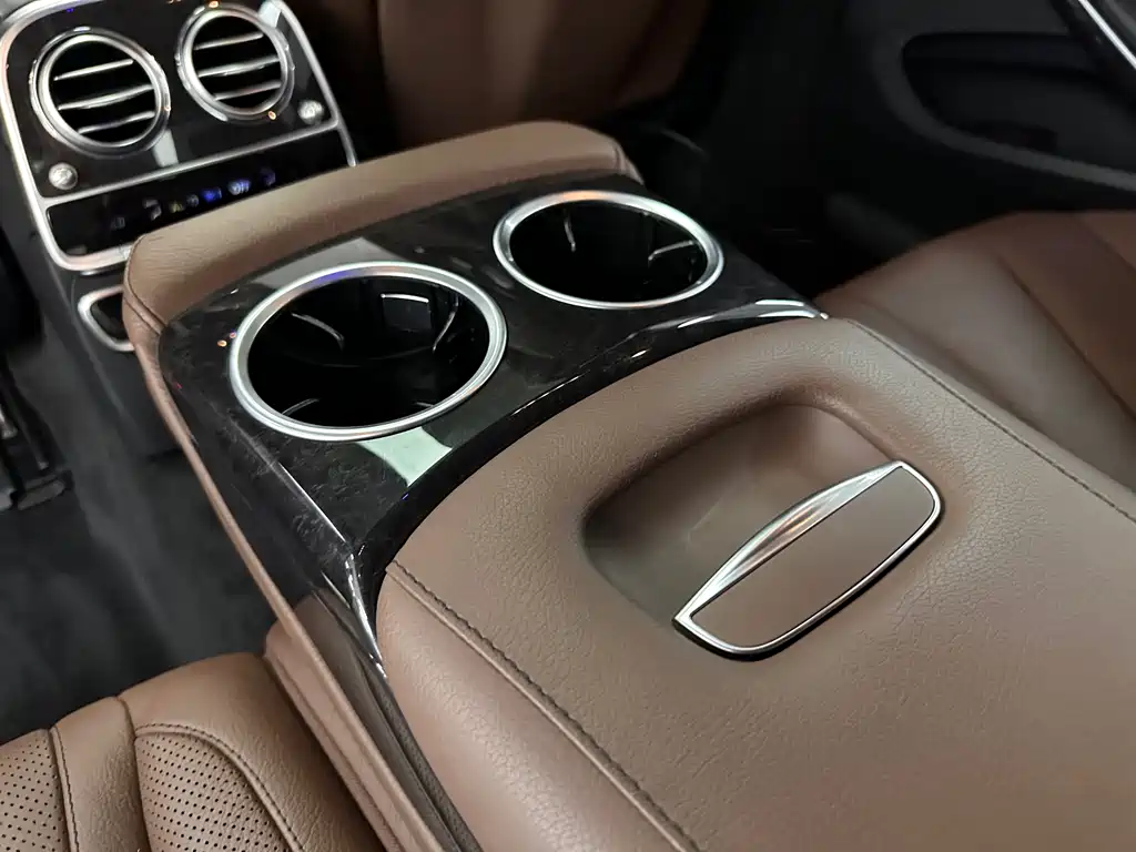 Mercedes-Benz S-Class 2016 — фото 34