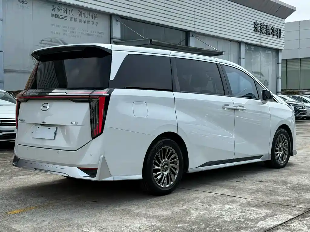 GAC Motor Trumpchi M8 2023 — фото 6