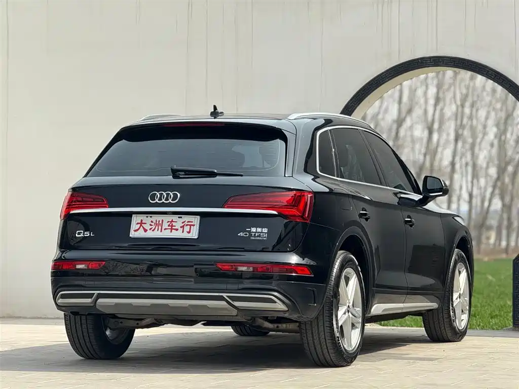 Audi Q5L 2022 — фото 6