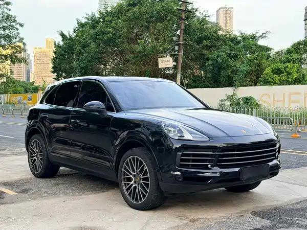 Porsche Cayenne 2020