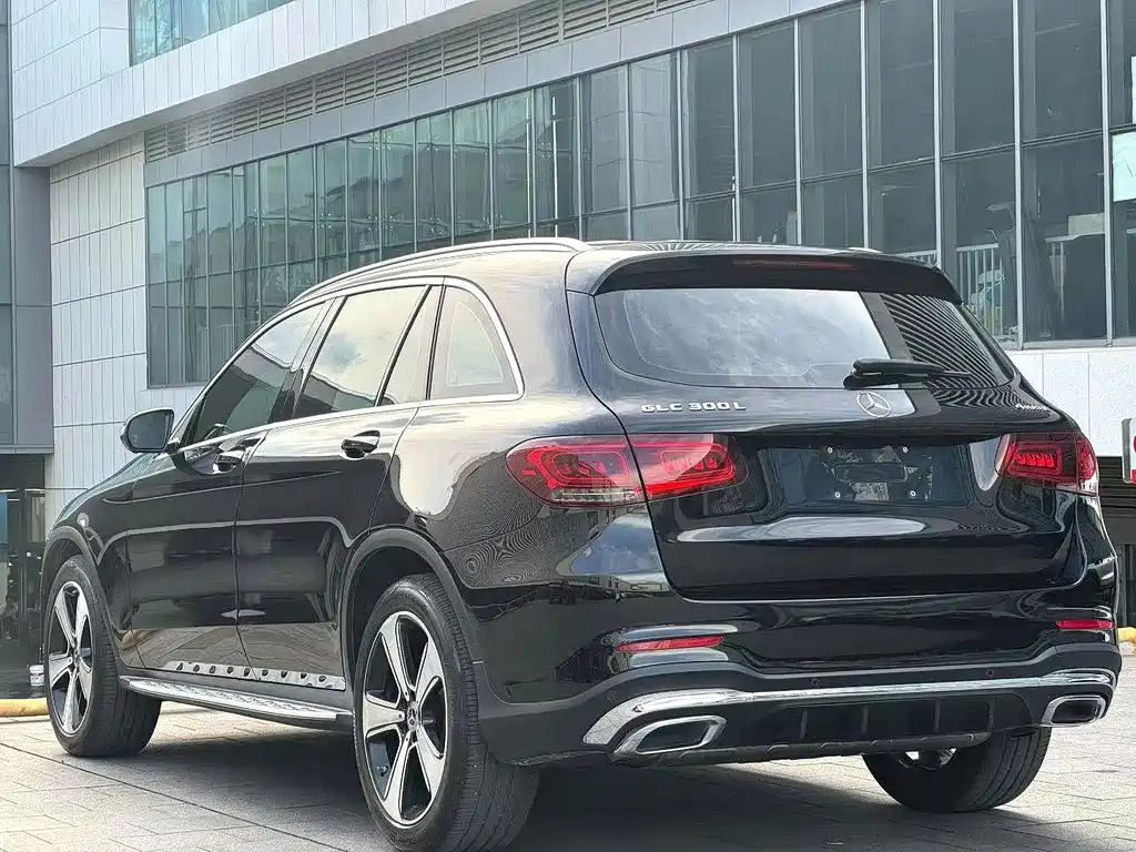 Mercedes-Benz GLC 2019 — фото 9