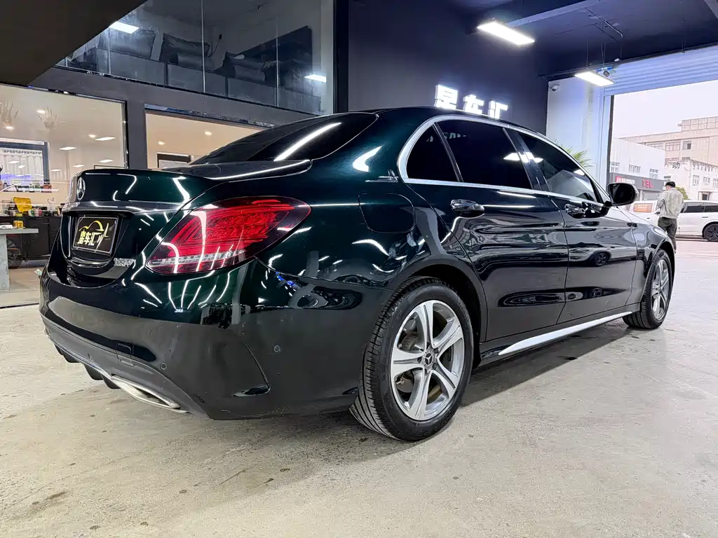 Mercedes-Benz C-Class 2020 — фото 13