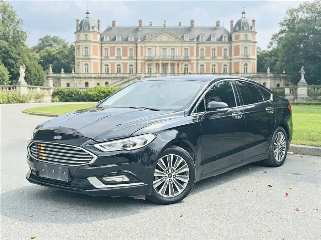 Ford Mondeo 2017 — фото 1