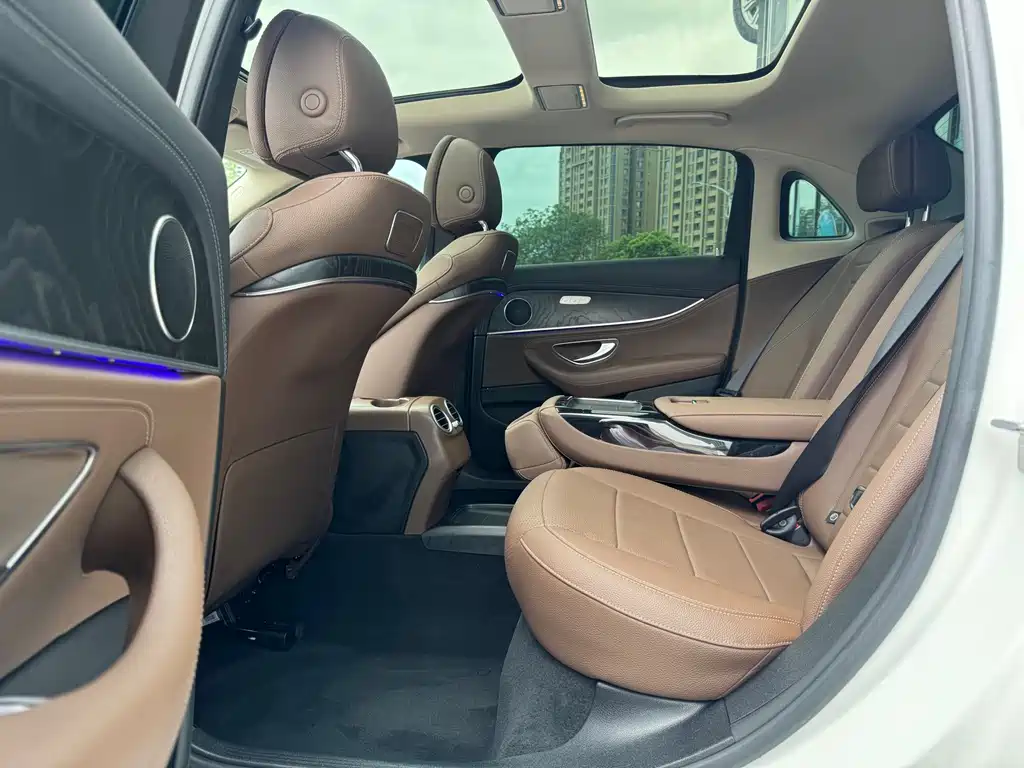 Mercedes-Benz E-Class 2017
