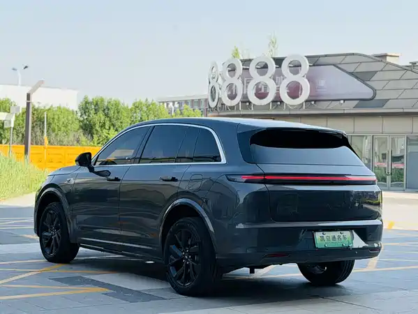 Li Auto L7 2023
