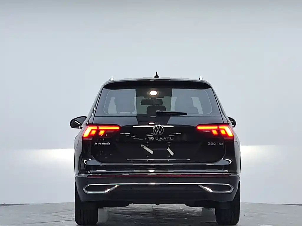 Volkswagen Tiguan L 2023
