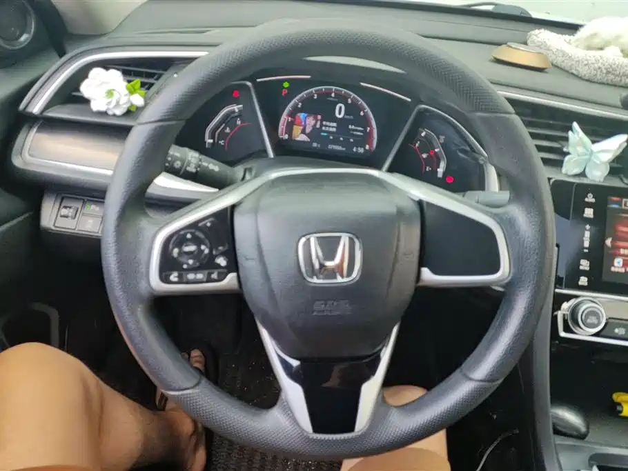 Honda Civic 2019 — фото 15