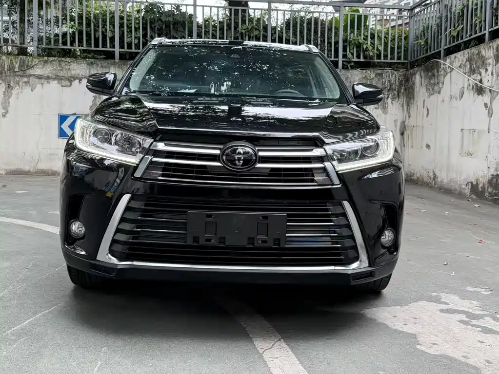 Toyota Highlander 2020