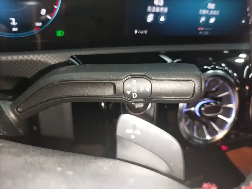 Mercedes-Benz CLA 2023 — фото 14