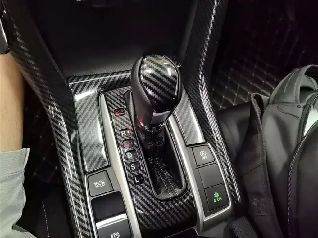 Honda Civic 2020 — фото 14