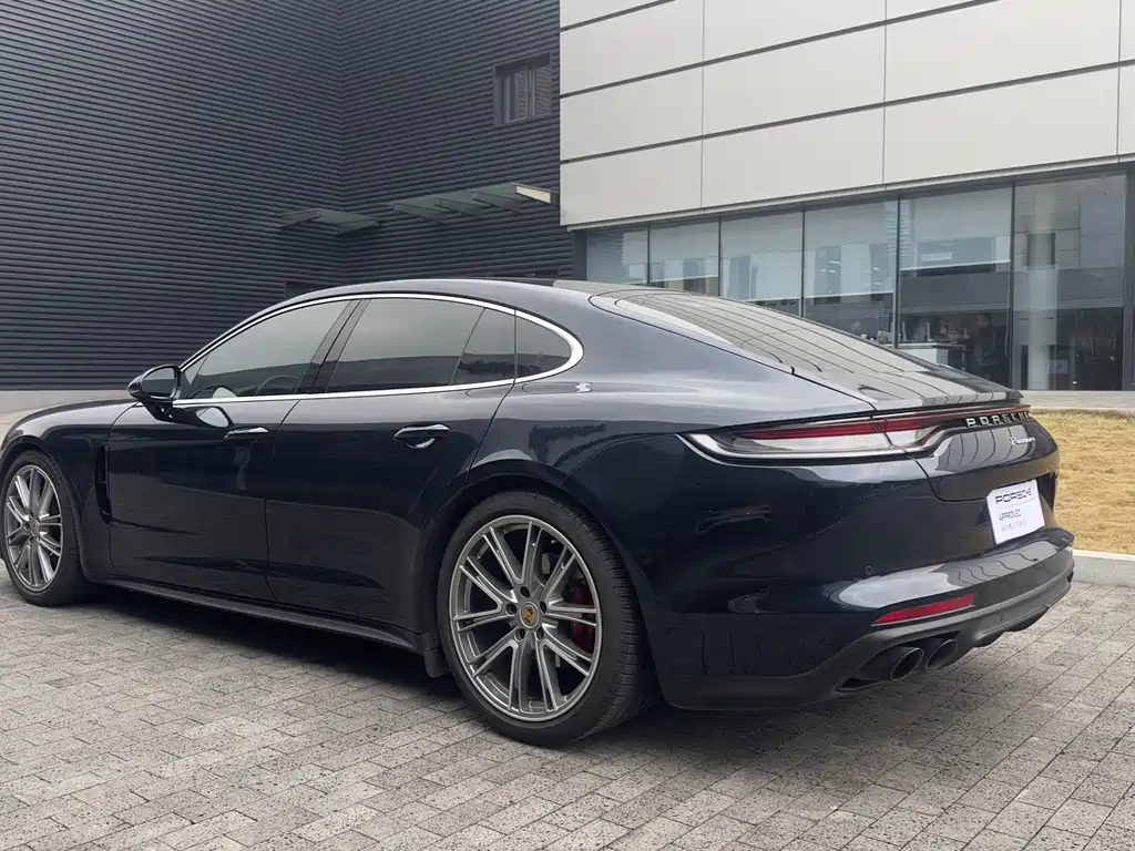 Porsche Panamera 2021 — фото 3