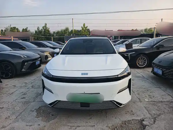 Geely Galaxy L6 2023