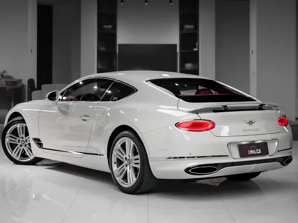 Bentley Continental 2020 — фото 5