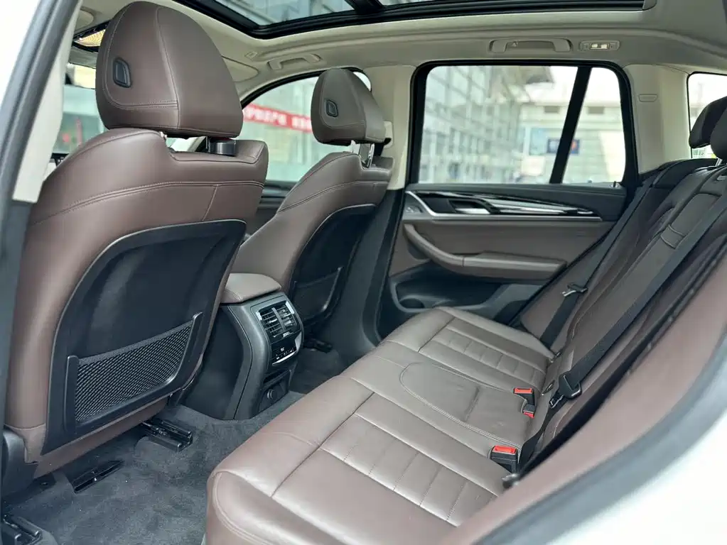 BMW X3 2019 — фото 16