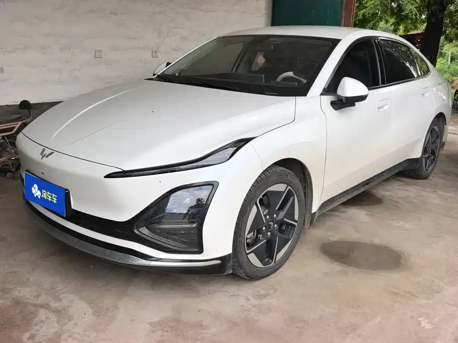 Wuling Starlight 2025