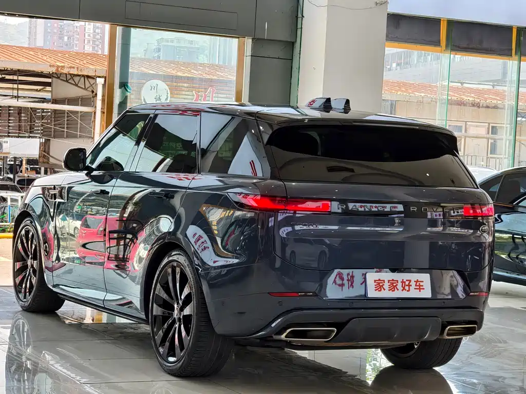 Land Rover Sport 2023 — фото 17