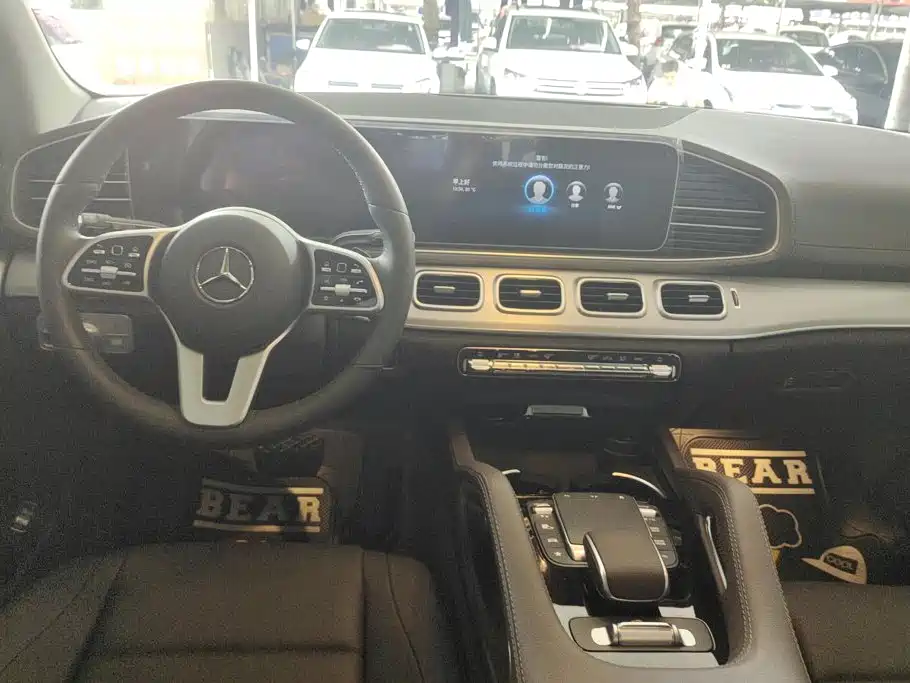 Mercedes-Benz GLE 2020 — фото 12