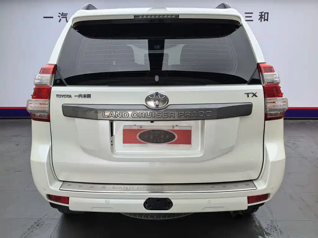 Toyota Prado 2017 — фото 4