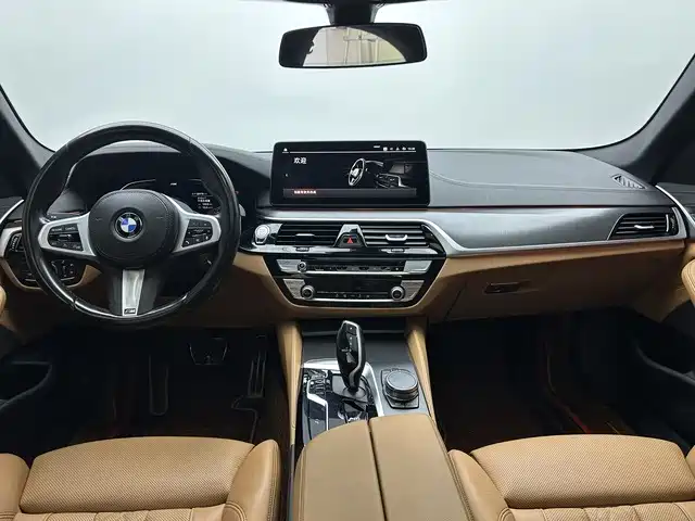 BMW 5 Series 2023 — фото 12