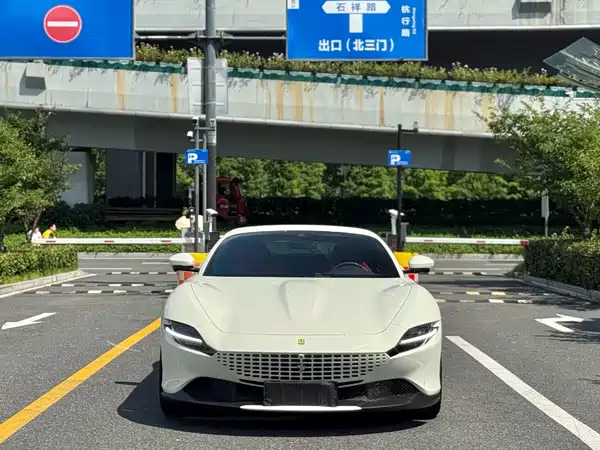 Ferrari Roma 2024