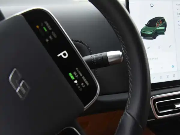 Li Auto L9 2025