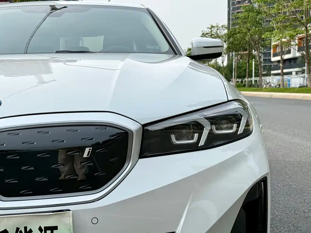BMW i3 2024 — фото 13