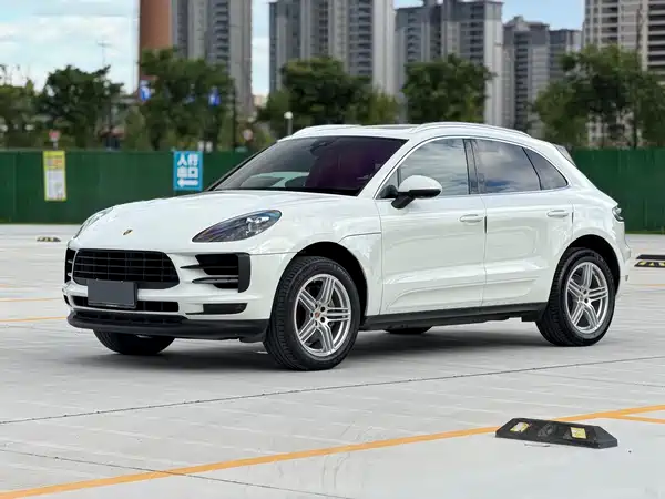 Porsche Macan 2020