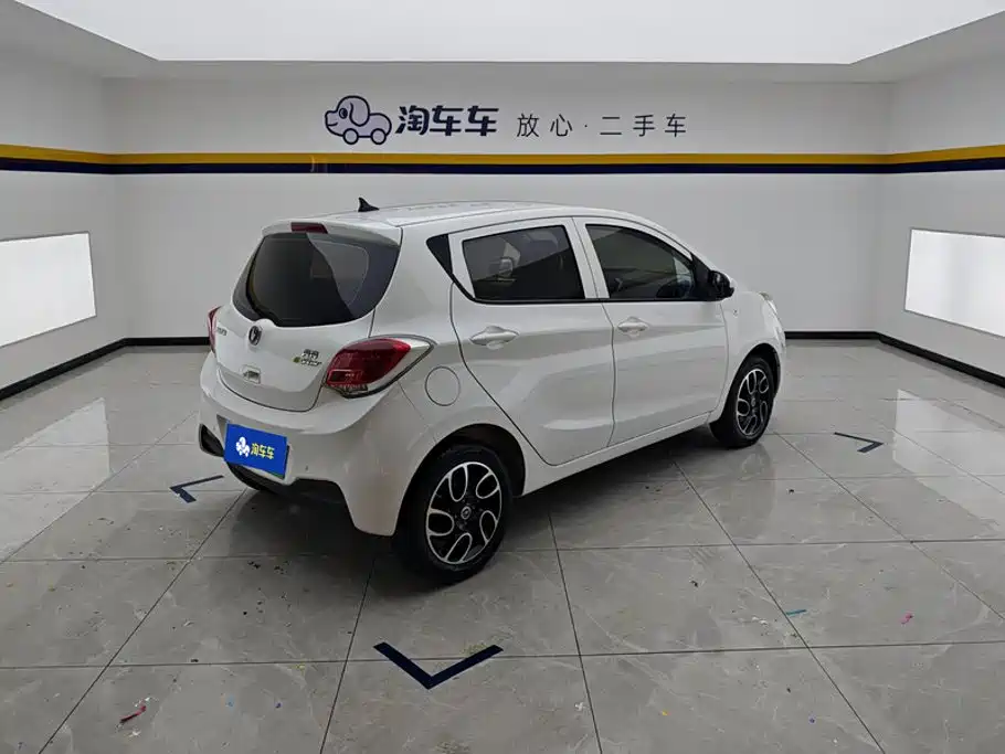Changan Benben E-Star 2022 — фото 3