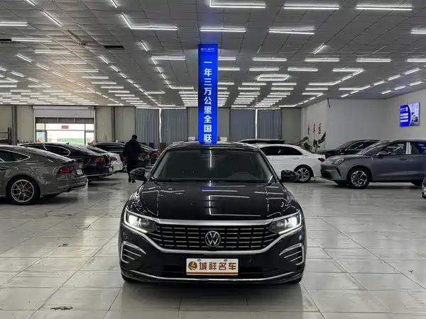 Volkswagen Passat 2024