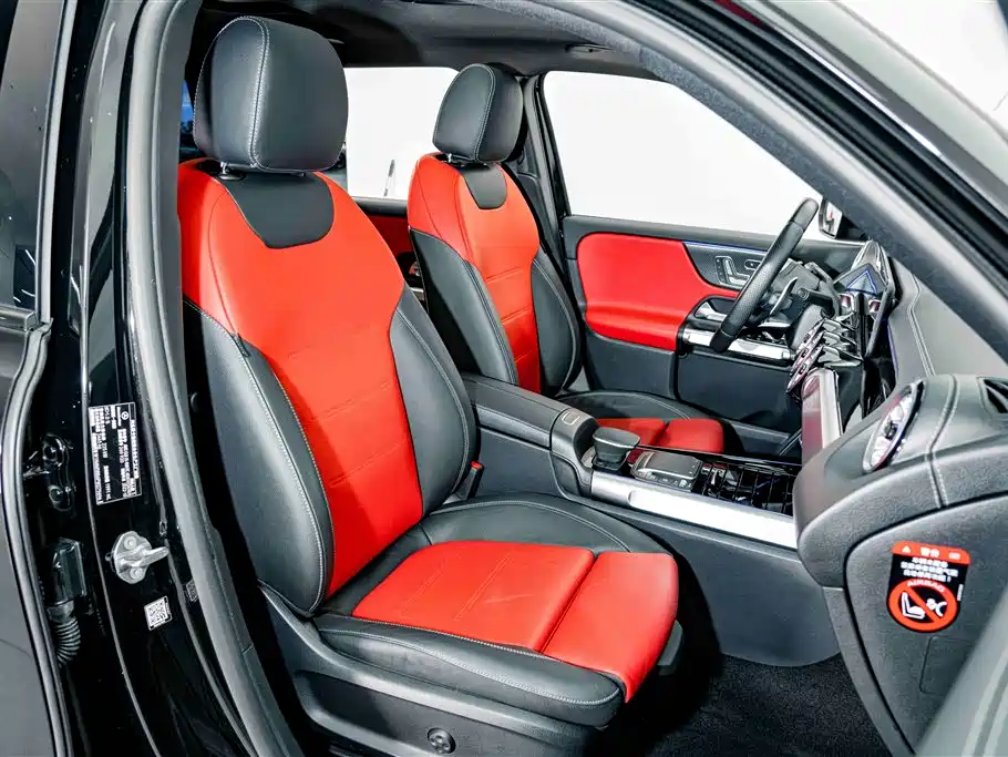 Mercedes-Benz GLB AMG 2023 — фото 20