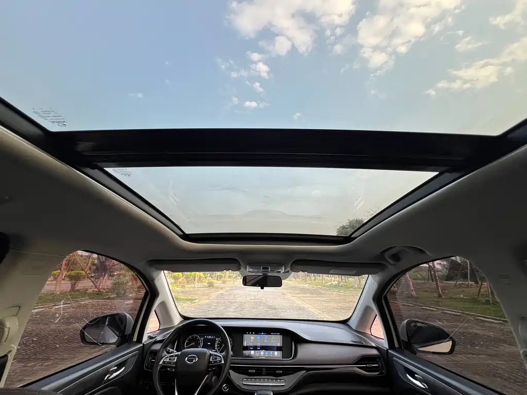 GAC Motor Trumpchi M6 2019 — фото 22