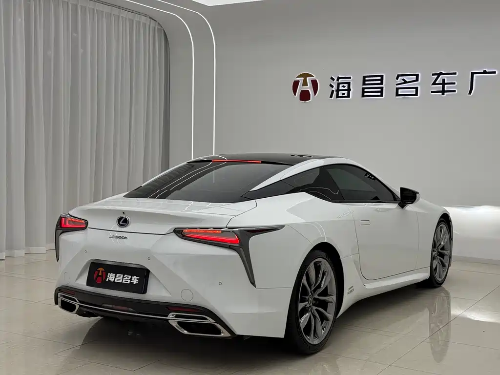 Lexus LC 2022 — фото 6