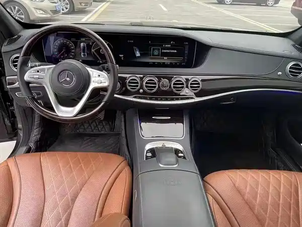 Mercedes-Benz Maybach S-Class 2020