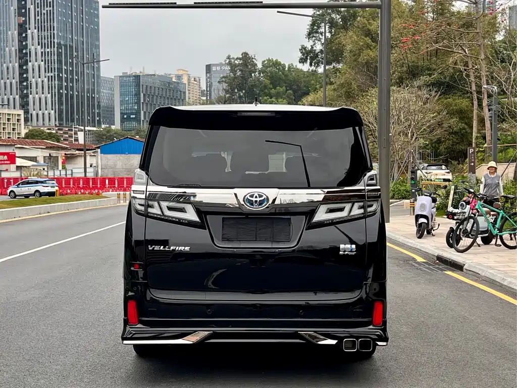 Toyota Vellfire 2020 — фото 12