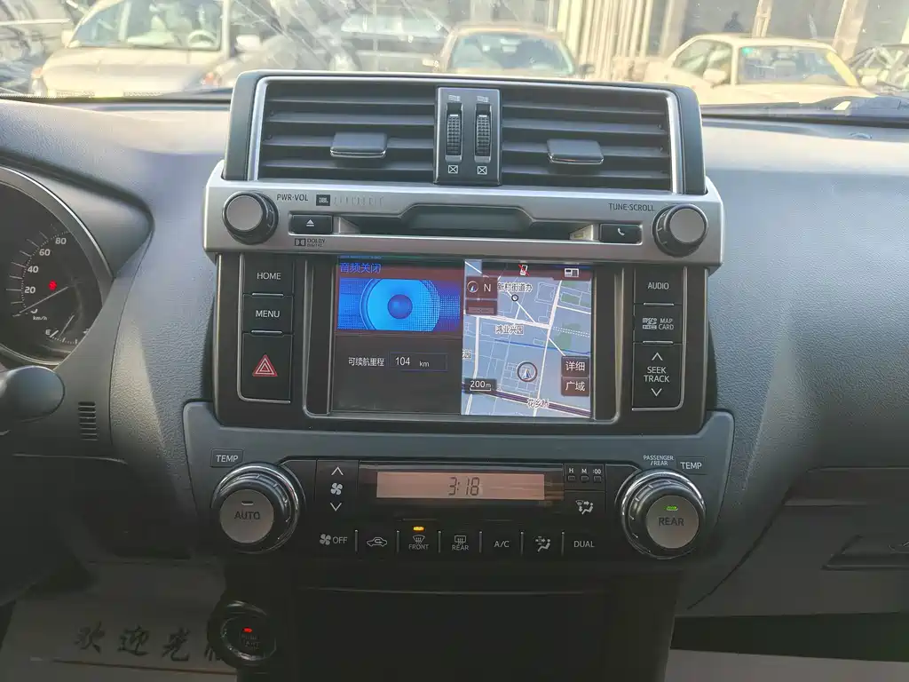 Toyota Prado 2017 — фото 10