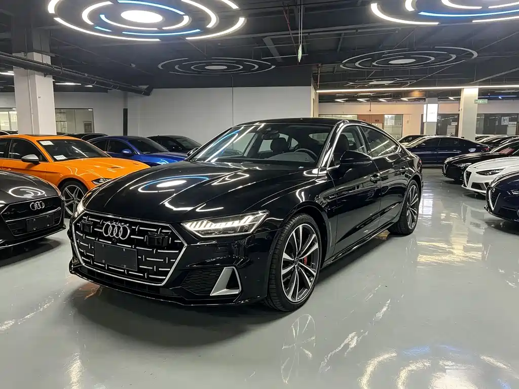 Audi A7L 2022