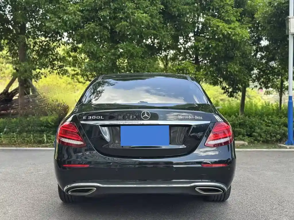 Mercedes-Benz E-Class 2020 — фото 5