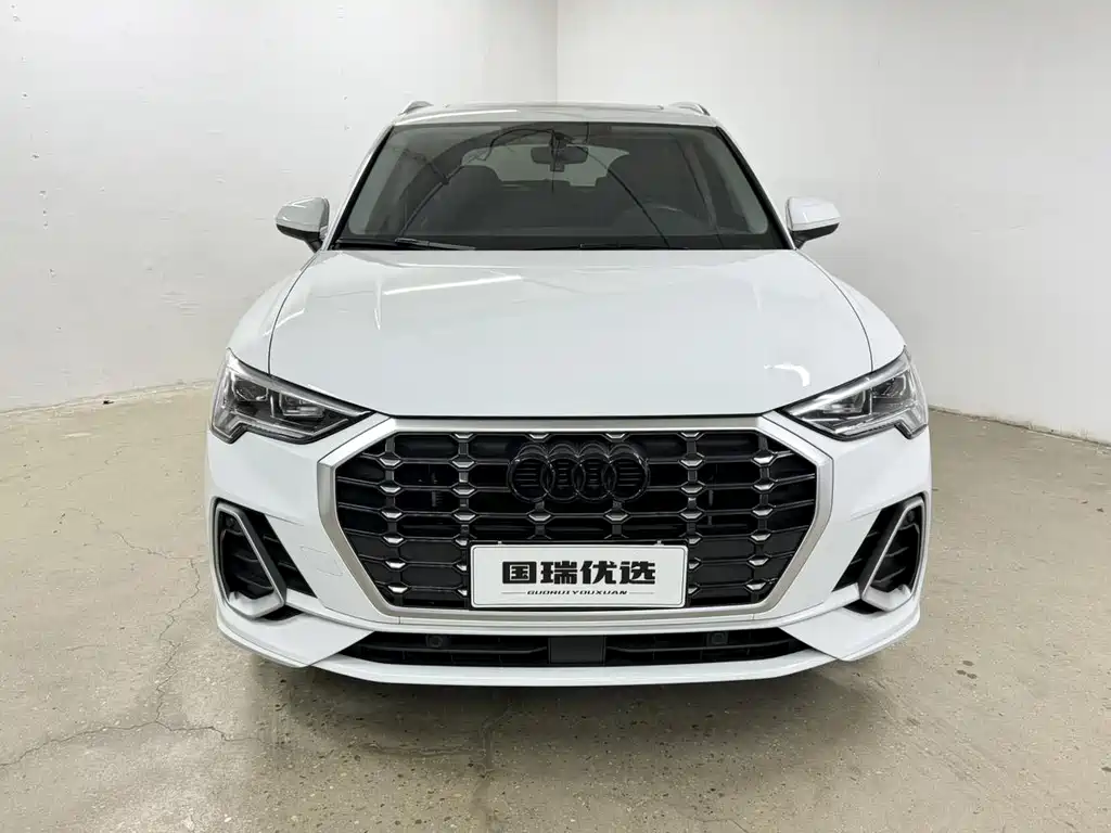 Audi Q3 2022