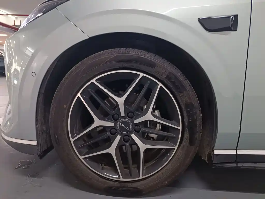 BYD Seal 06 2025